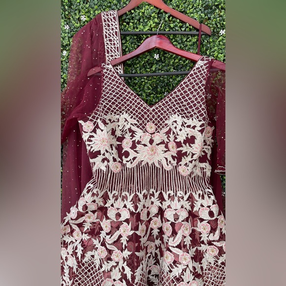 Beautiful sharara set - Picture 4 of 7